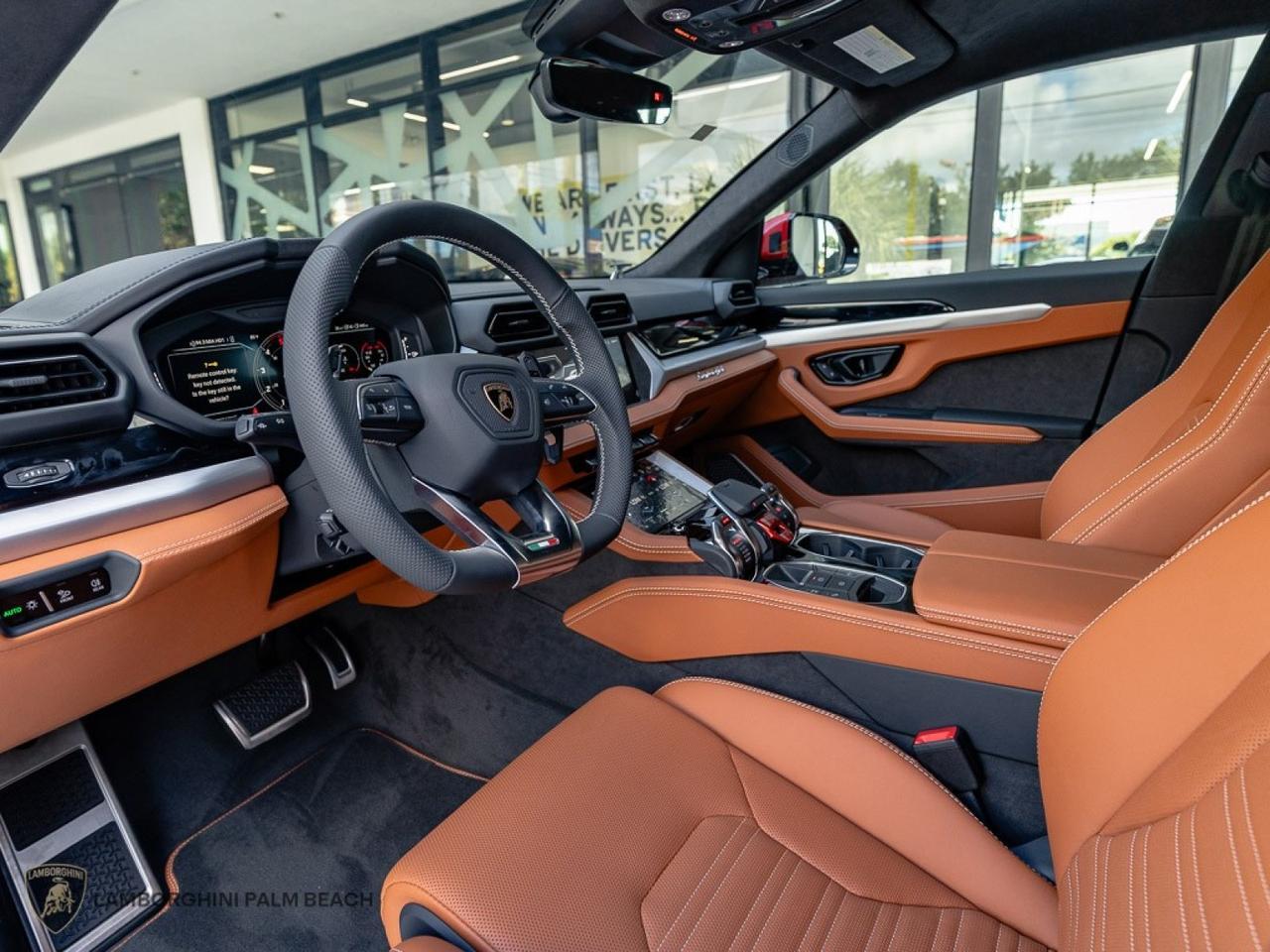 2026 Lamborghini Urus SE West Palm Beach FL
