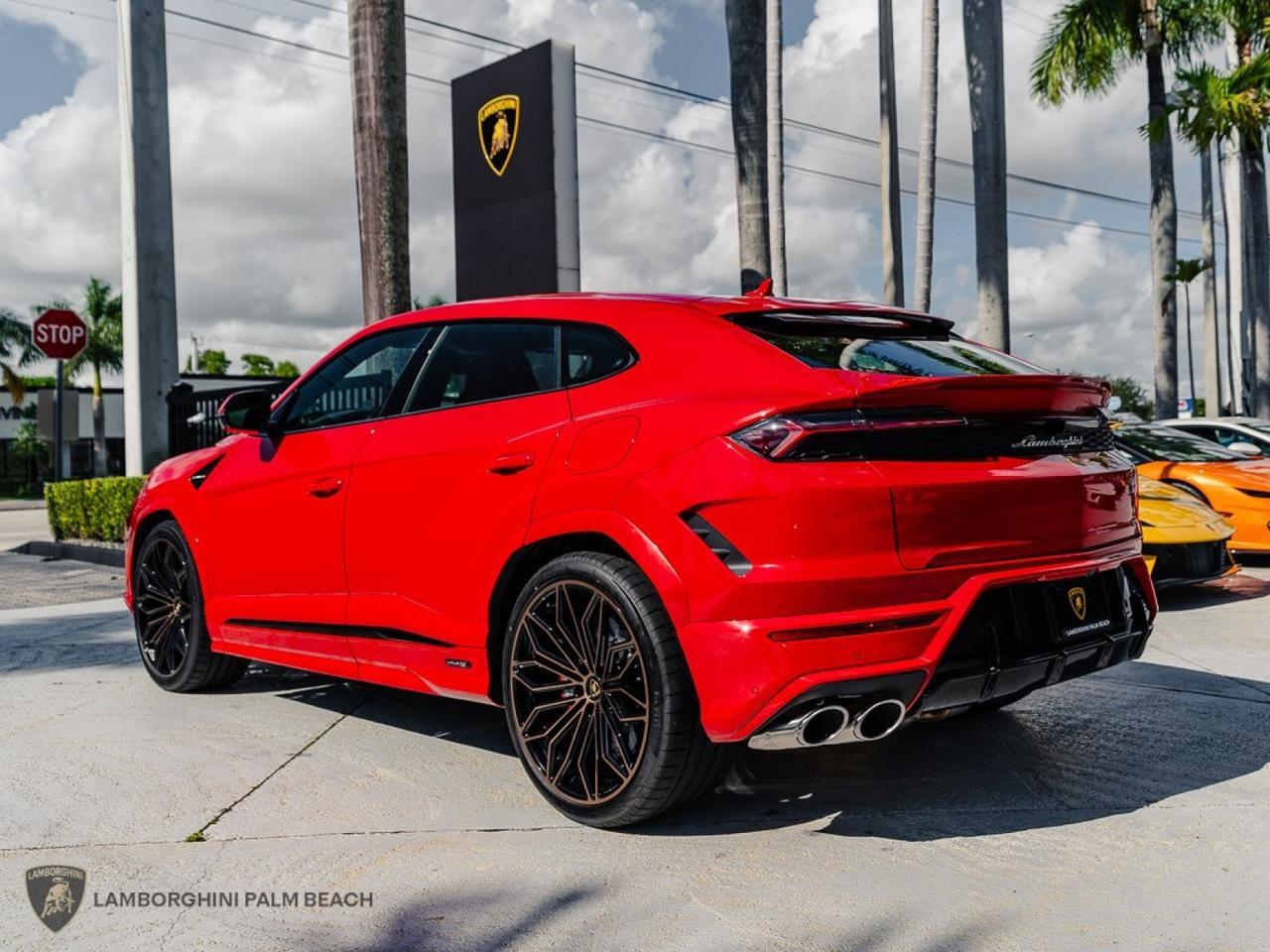 2026 Lamborghini Urus SE West Palm Beach FL