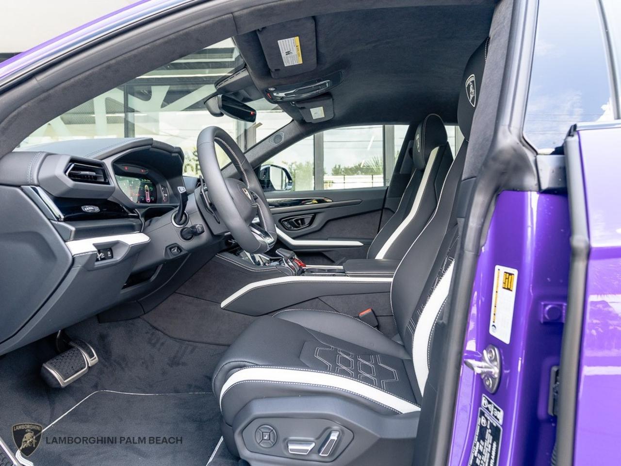 2026 Lamborghini Urus SE West Palm Beach FL