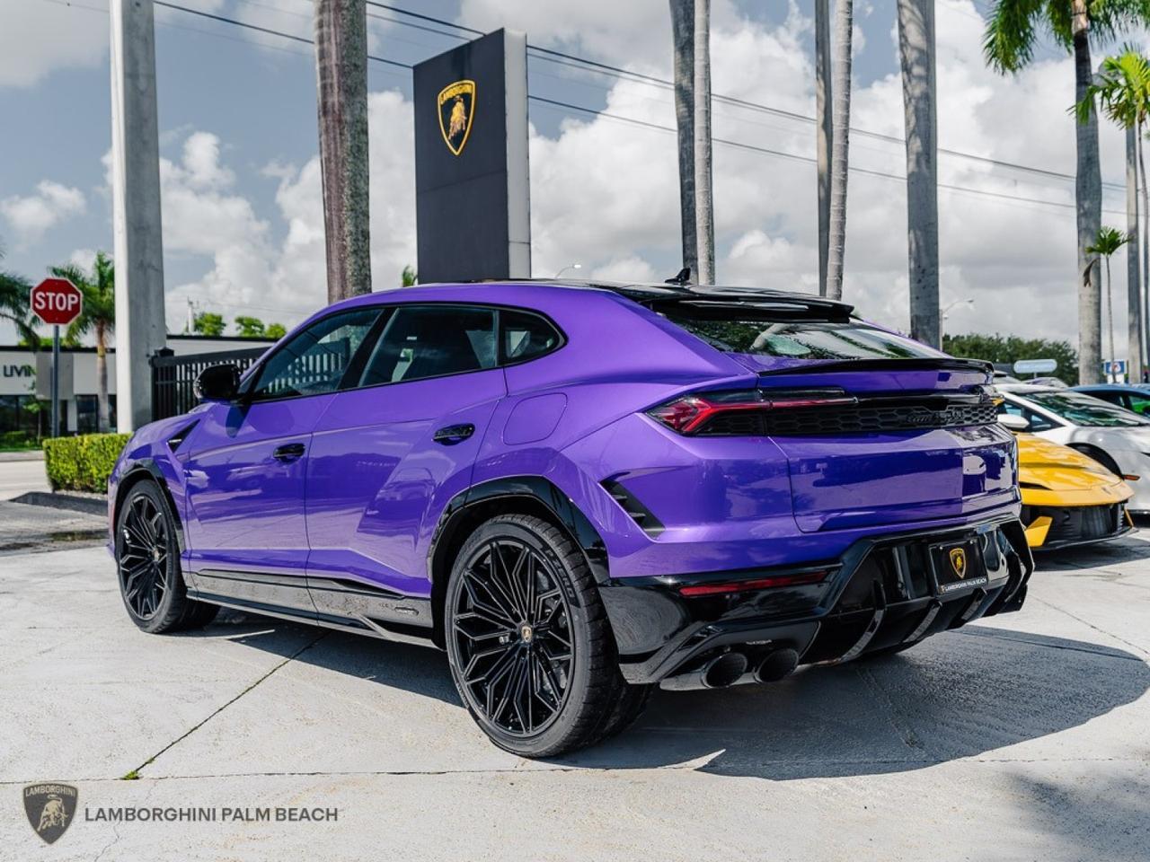 2026 Lamborghini Urus SE West Palm Beach FL