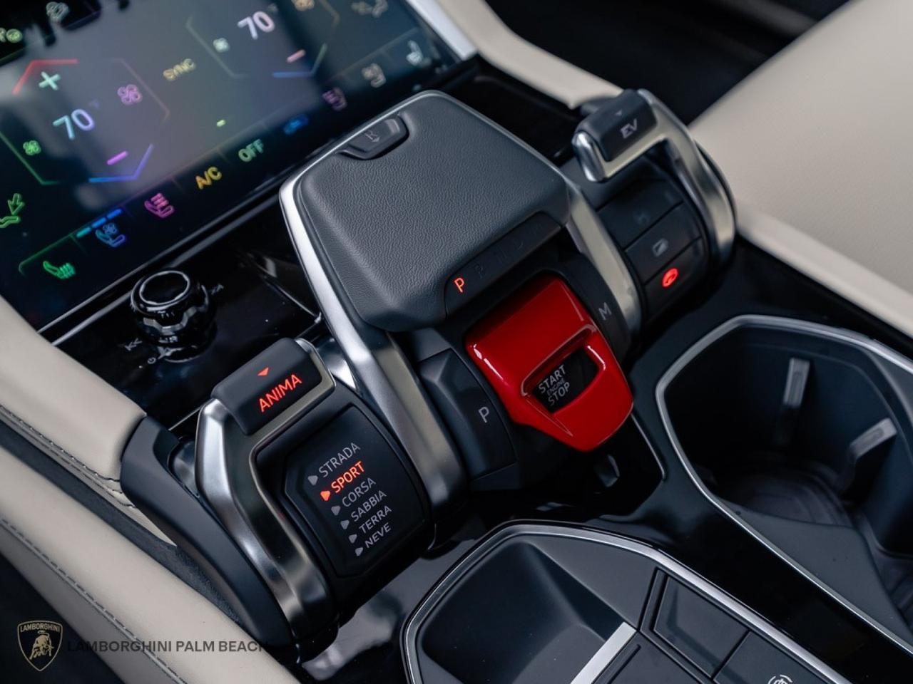 2026 Lamborghini Urus SE West Palm Beach FL