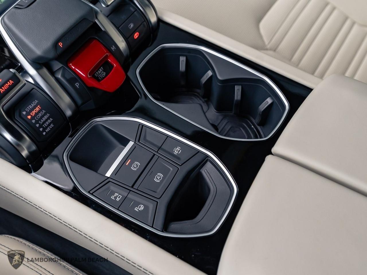 2026 Lamborghini Urus SE West Palm Beach FL