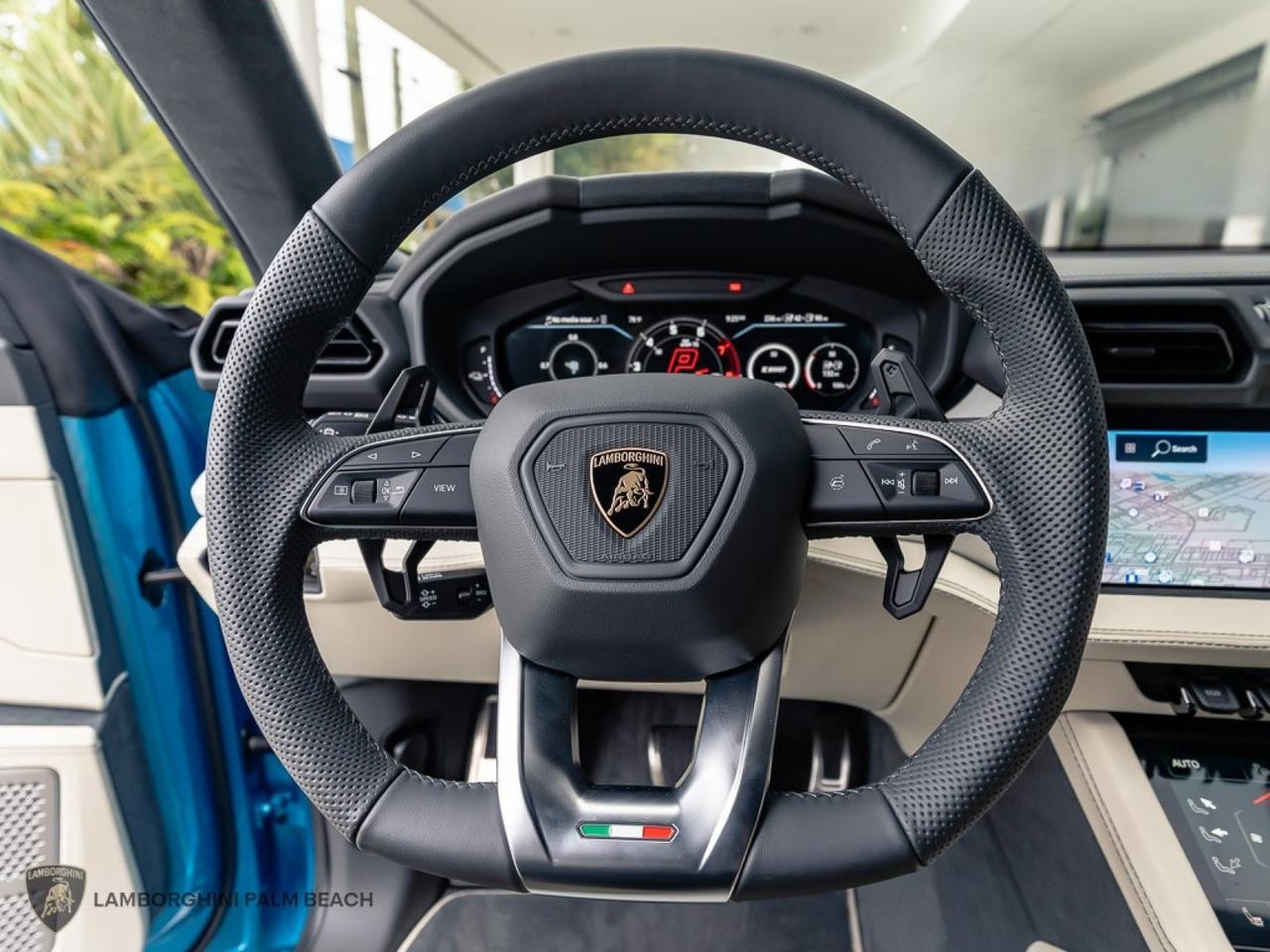 2026 Lamborghini Urus SE West Palm Beach FL
