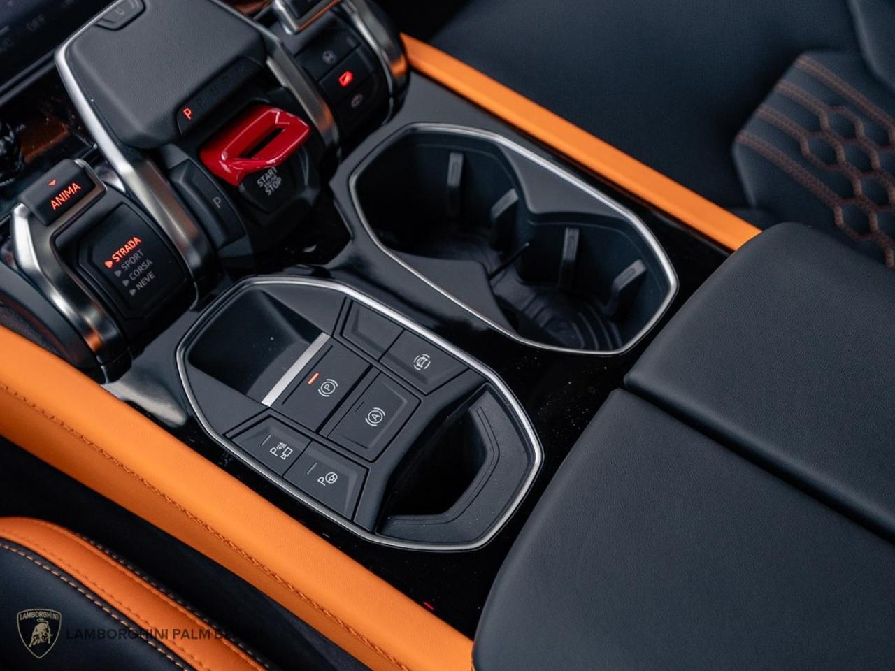 2026 Lamborghini Urus SE West Palm Beach FL