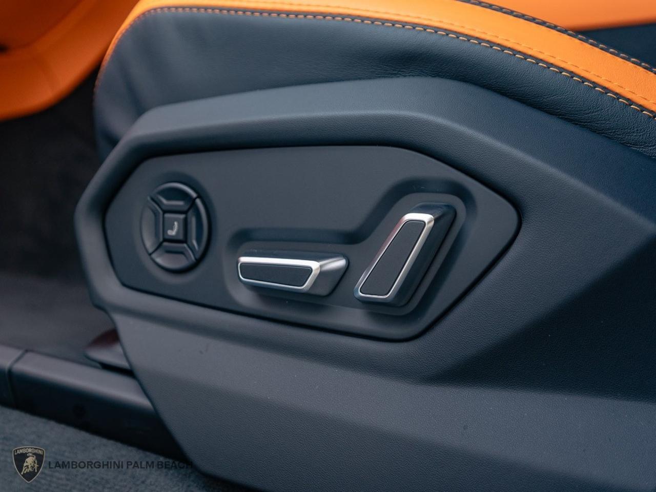 2026 Lamborghini Urus SE West Palm Beach FL