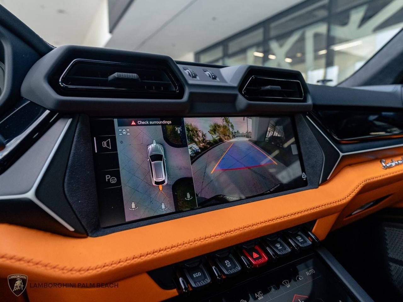 2026 Lamborghini Urus SE West Palm Beach FL