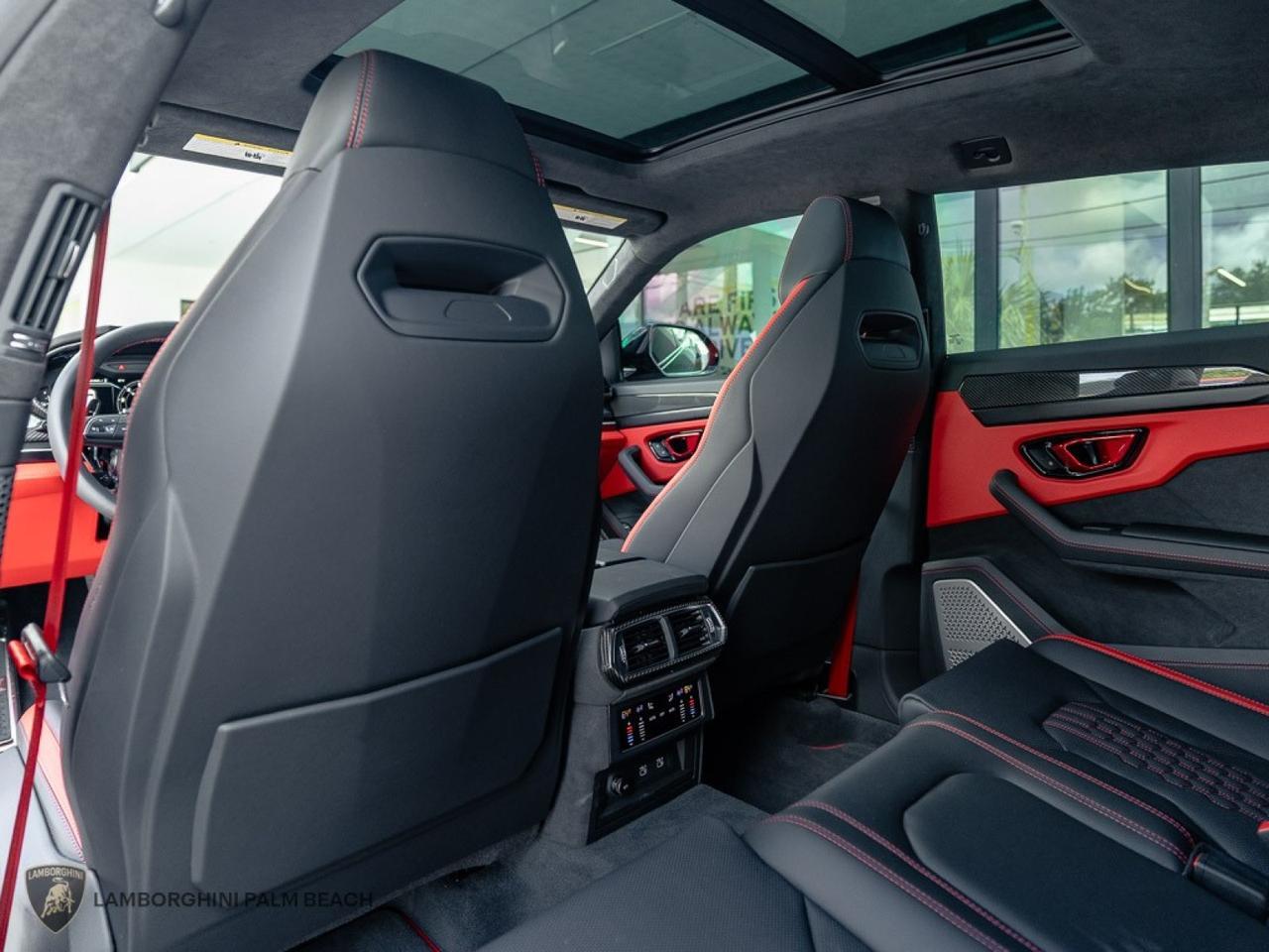 2026 Lamborghini Urus SE West Palm Beach FL