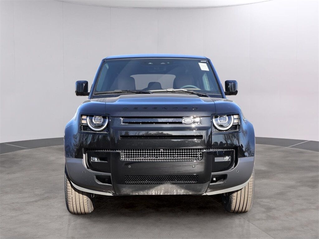 2026 Land Rover Defender 110 S
