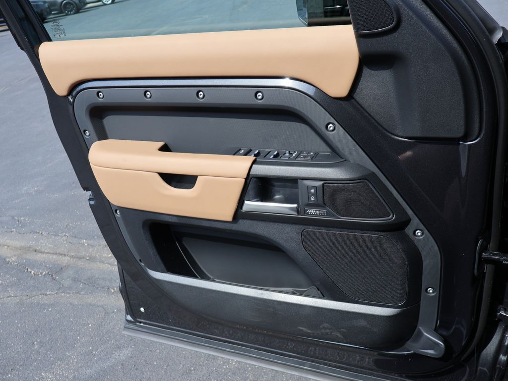 2026 Land Rover Defender 110 V8 San Clemente CA