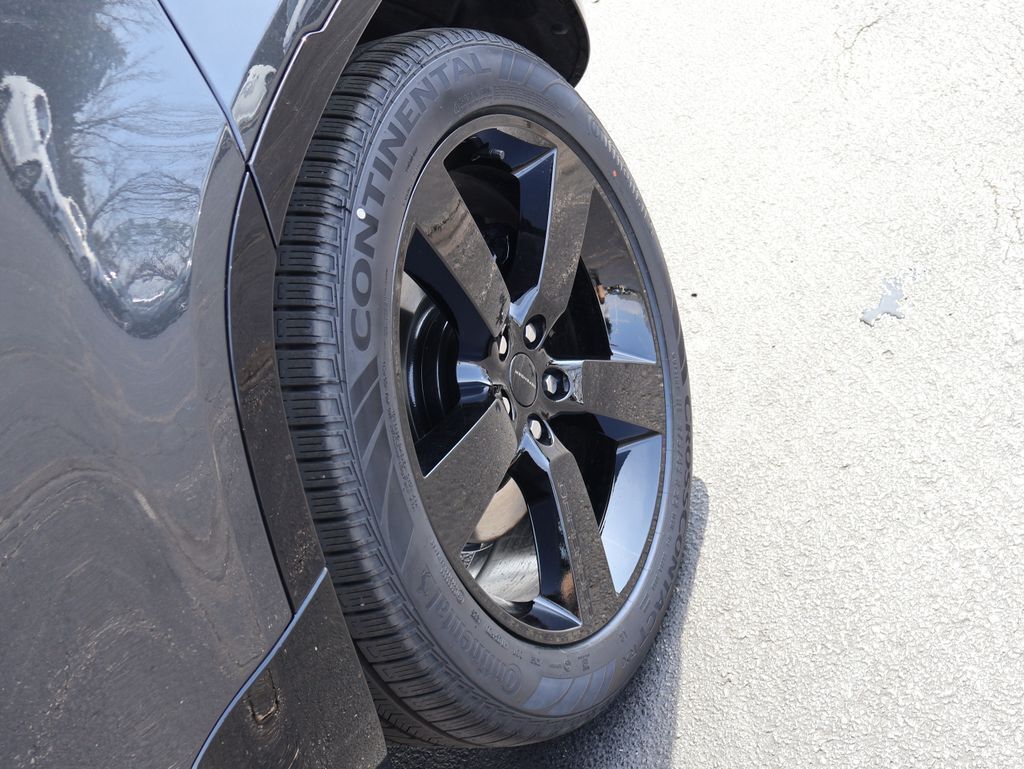 2026 Land Rover Defender 110 V8 San Clemente CA