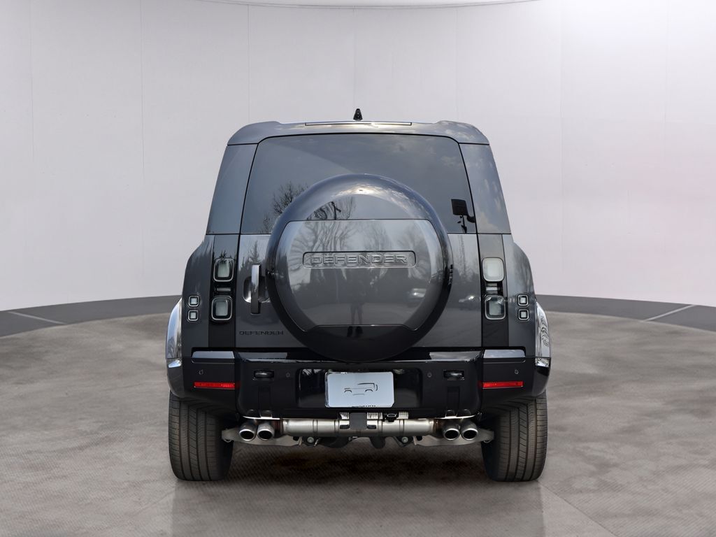 2026 Land Rover Defender 110 V8 San Clemente CA