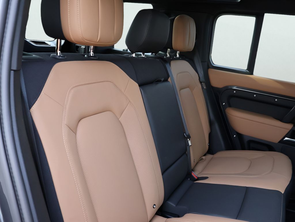 2026 Land Rover Defender 110 V8 San Clemente CA