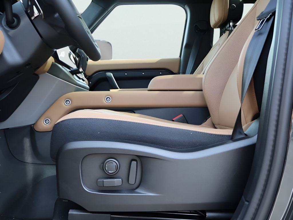 2026 Land Rover Defender 110 V8 San Clemente CA