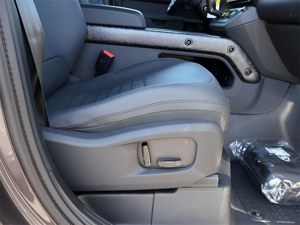 2026 Land Rover Defender 110 V8 San Clemente CA