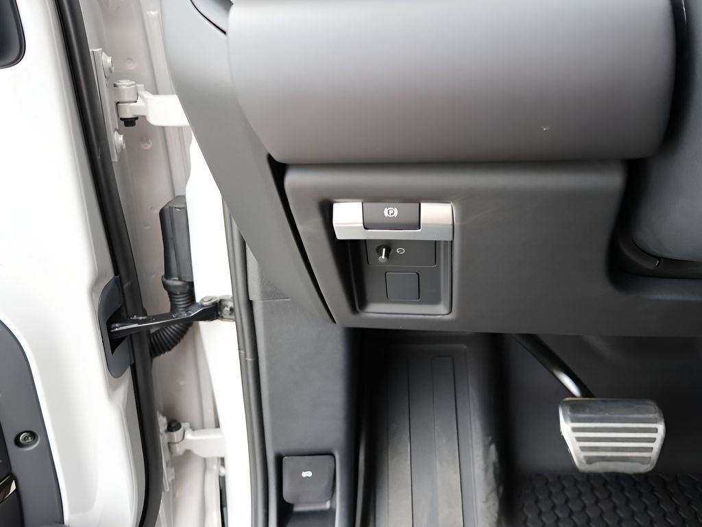 2026 Land Rover Defender 110 V8 San Clemente CA