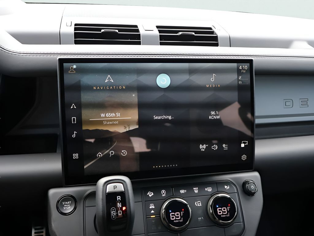 2026 Land Rover Defender 110 V8 San Clemente CA