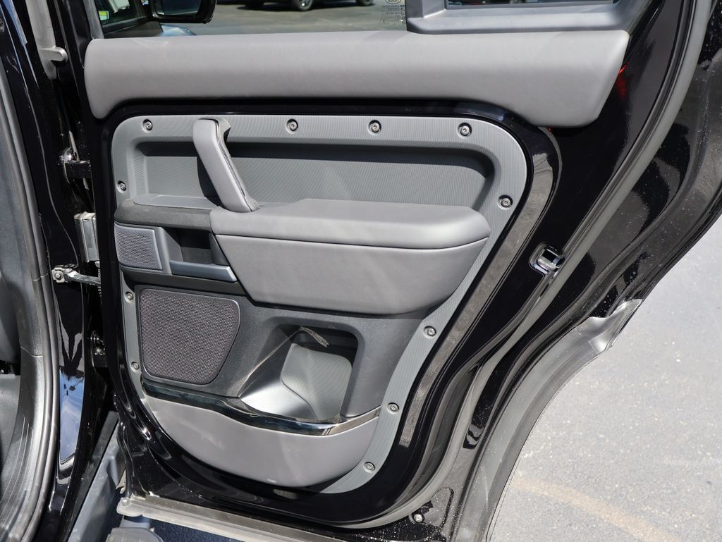 2026 Land Rover Defender 110 V8 San Clemente CA