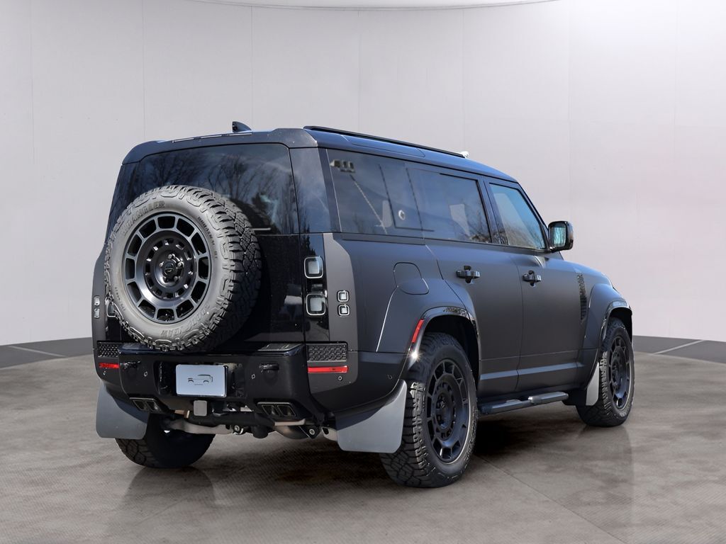 2026 Land Rover Defender 110 V8 San Clemente CA