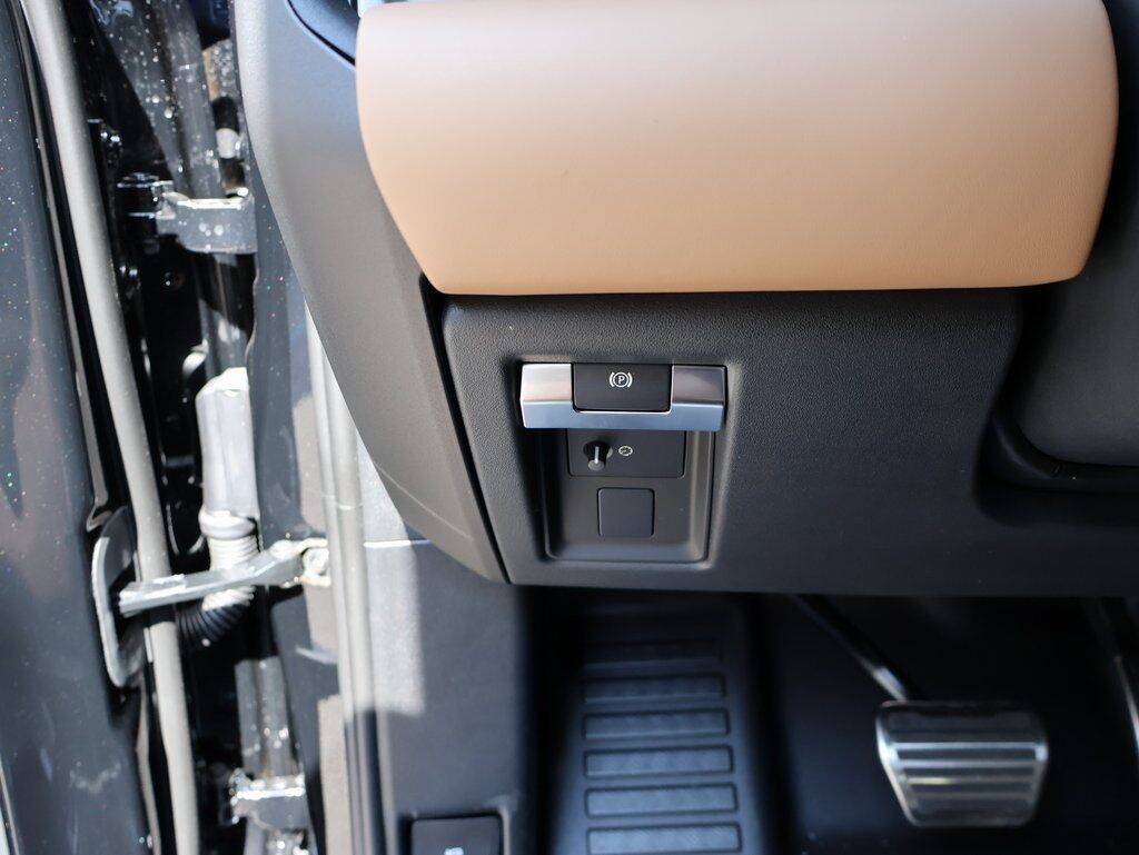 2026 Land Rover Defender 110 V8 San Clemente CA
