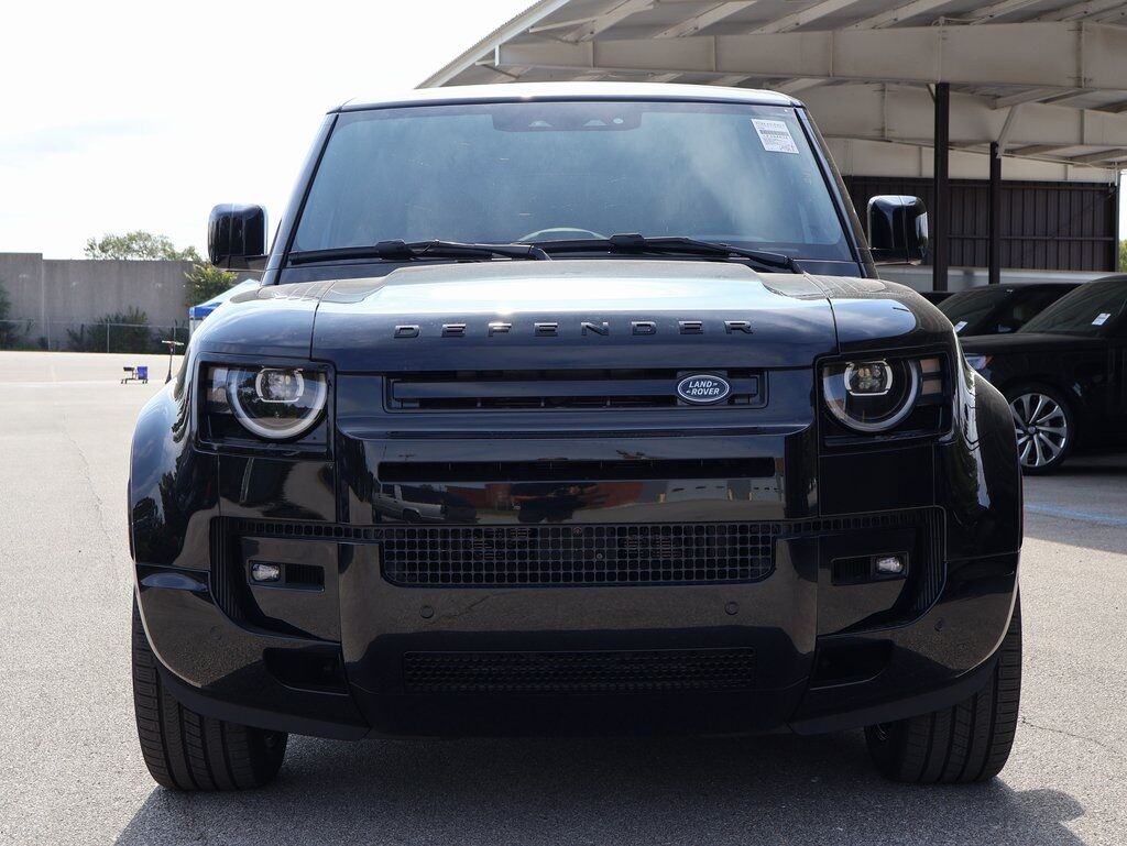 2026 Land Rover Defender 110 V8 San Clemente CA