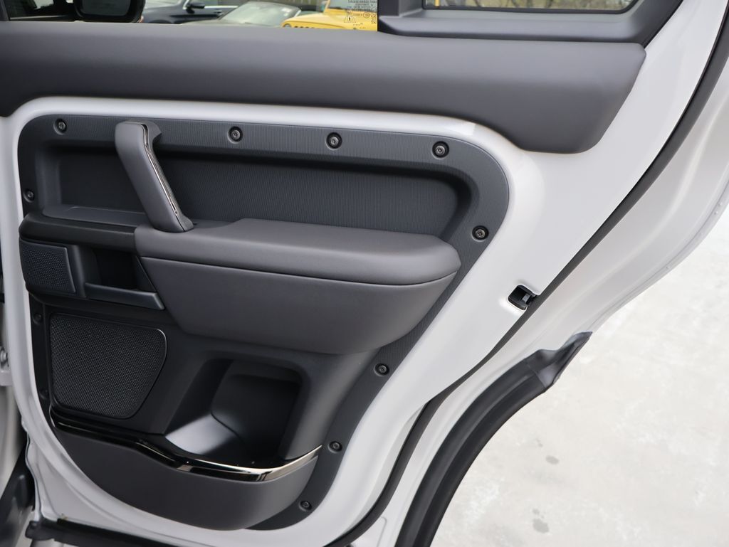 2026 Land Rover Defender 110 V8 San Clemente CA