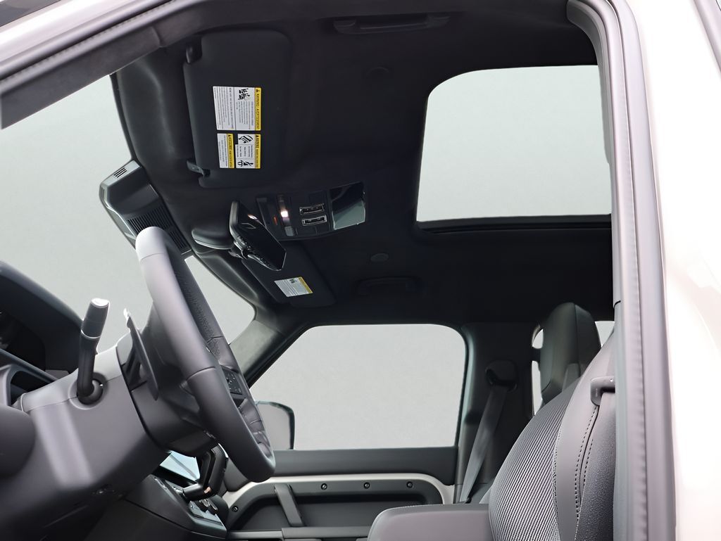 2026 Land Rover Defender 110 V8 San Clemente CA