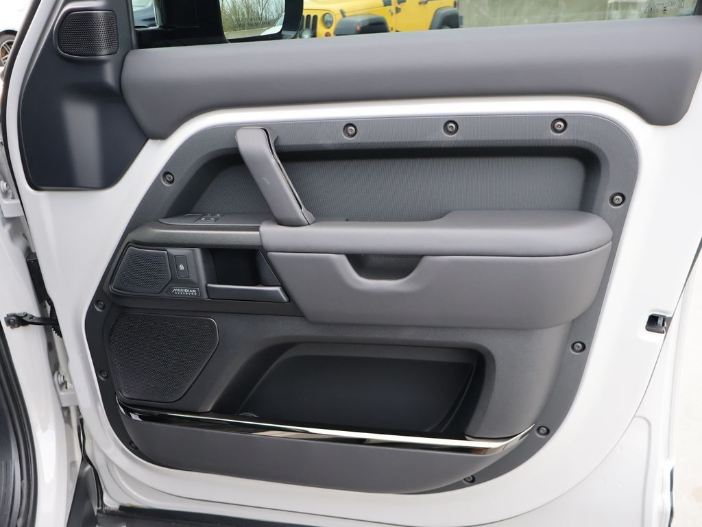 2026 Land Rover Defender 110 V8 San Clemente CA