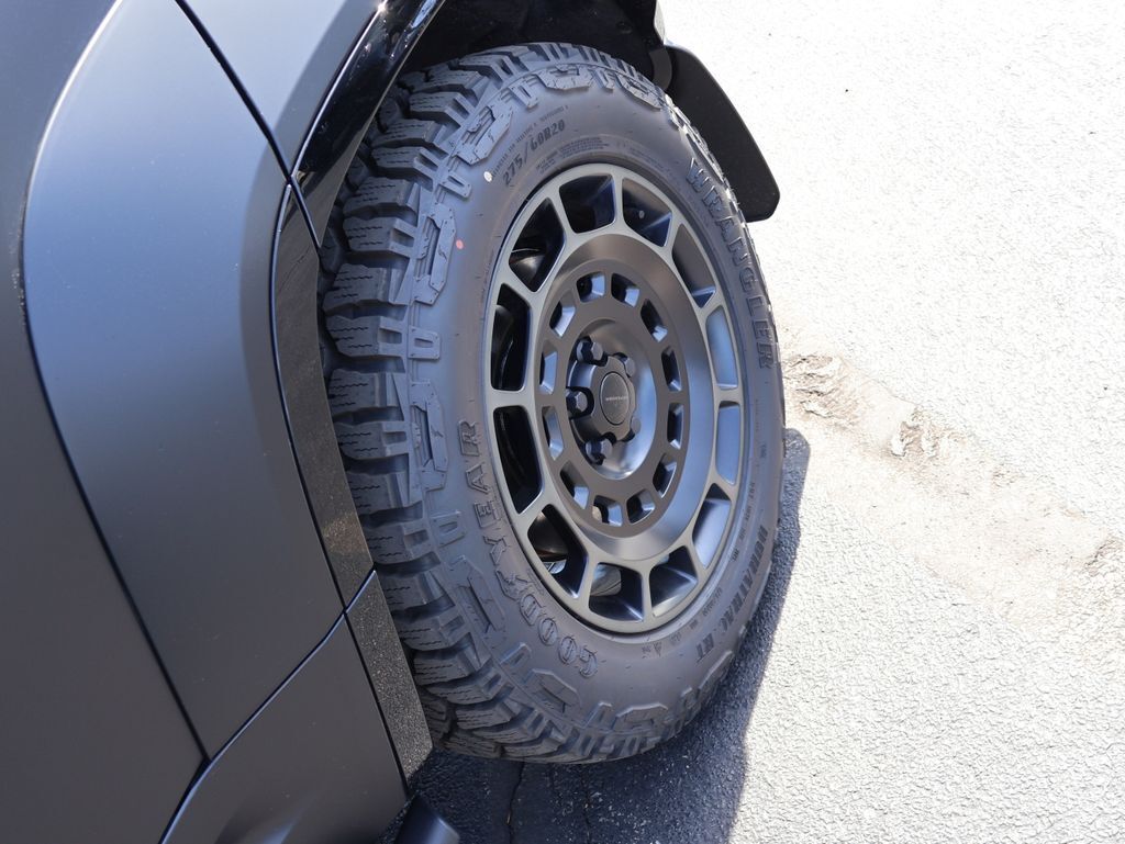 2026 Land Rover Defender 110 V8 San Clemente CA