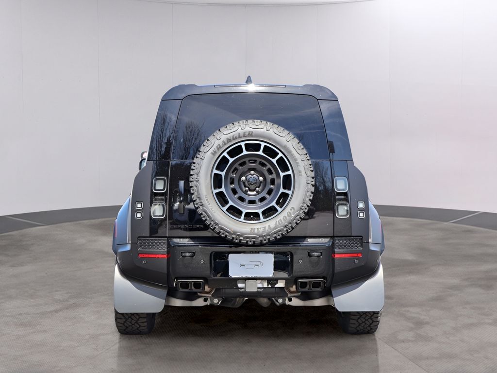 2026 Land Rover Defender 110 V8 San Clemente CA