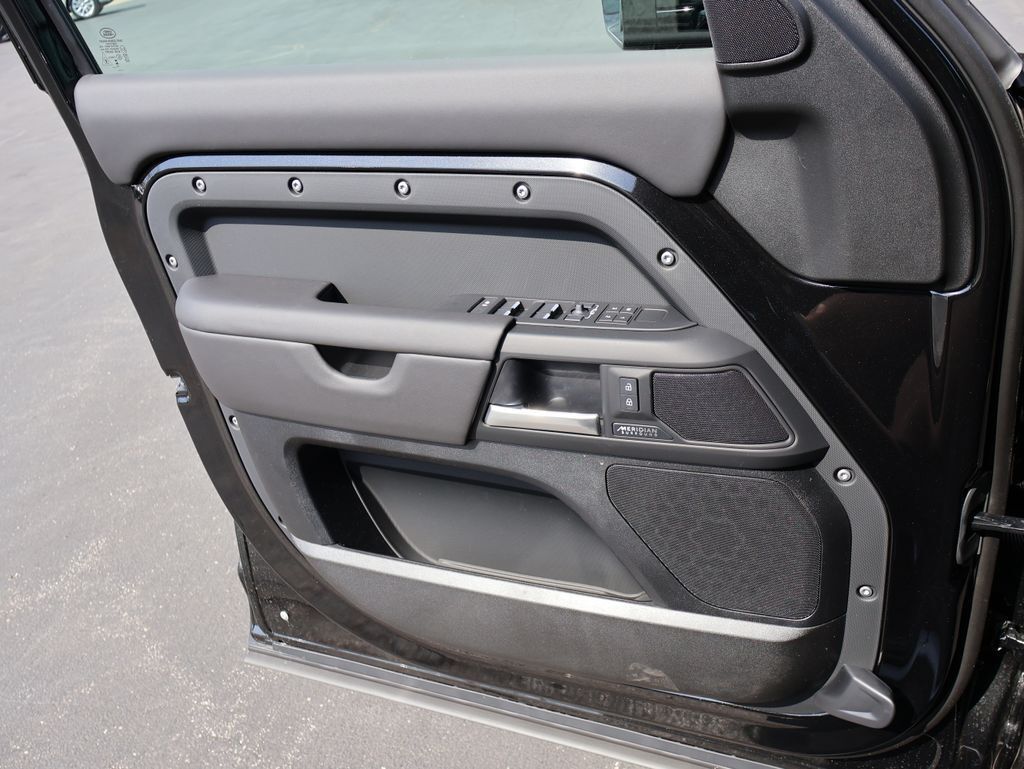 2026 Land Rover Defender 110 X-Dynamic SE San Clemente CA