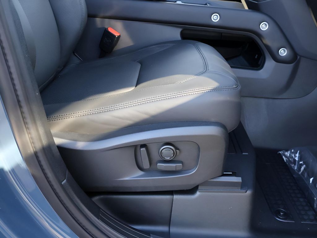 2026 Land Rover Defender 110 X-Dynamic SE San Clemente CA