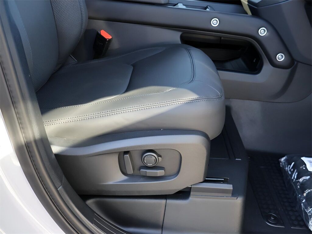 2026 Land Rover Defender 110 X-Dynamic SE San Clemente CA