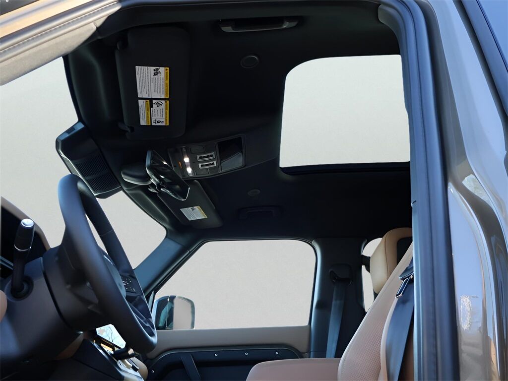 2026 Land Rover Defender 110 X-Dynamic SE San Clemente CA