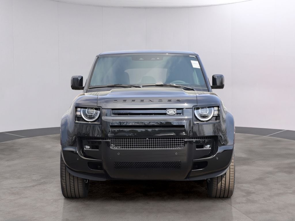 2026 Land Rover Defender 110 X-Dynamic SE