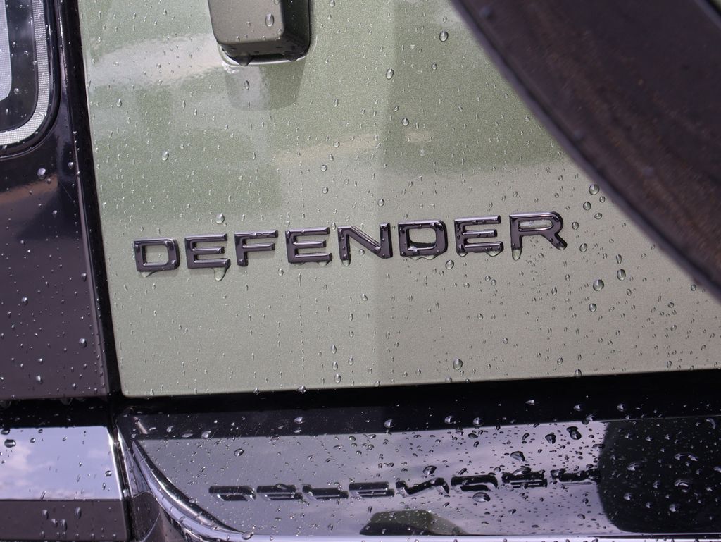 2026 Land Rover Defender 110 X-Dynamic SE San Clemente CA