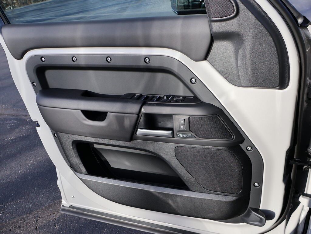 2026 Land Rover Defender 110 X-Dynamic SE San Clemente CA