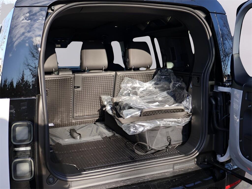 2026 Land Rover Defender 110 X-Dynamic SE San Clemente CA