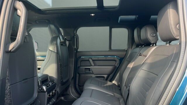 2026 Land Rover Defender OCTA San Juan TX 2026 Land Rover Defender OCTA San Juan TX