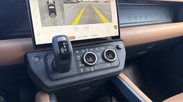 2026 Land Rover Defender X-Dynamic SE San Juan TX 2026 Land Rover Defender X-Dynamic SE San Juan TX