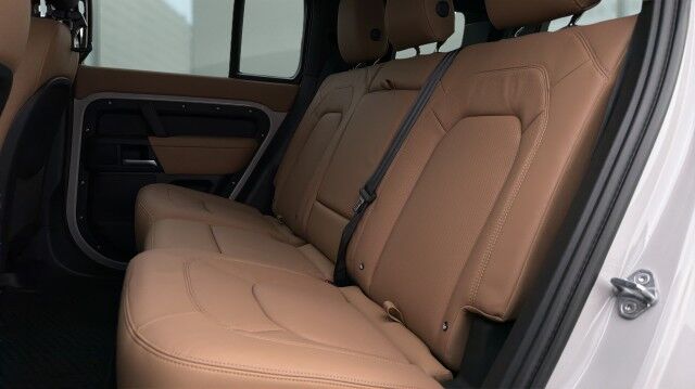 2026 Land Rover Defender X-Dynamic SE San Juan TX 2026 Land Rover Defender X-Dynamic SE San Juan TX