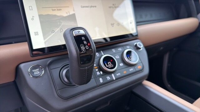 2026 Land Rover Defender X-Dynamic SE San Juan TX 2026 Land Rover Defender X-Dynamic SE San Juan TX