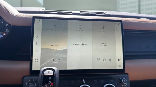 2026 Land Rover Defender X-Dynamic SE San Juan TX 2026 Land Rover Defender X-Dynamic SE San Juan TX