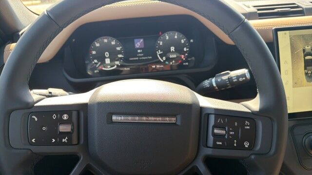 2026 Land Rover Defender X-Dynamic SE San Juan TX 2026 Land Rover Defender X-Dynamic SE San Juan TX