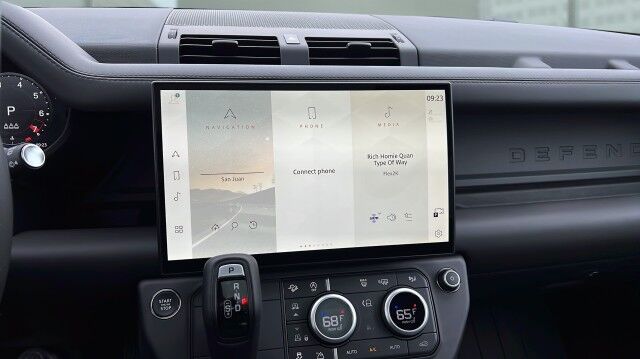 2026 Land Rover Defender X-Dynamic SE San Juan TX 2026 Land Rover Defender X-Dynamic SE San Juan TX