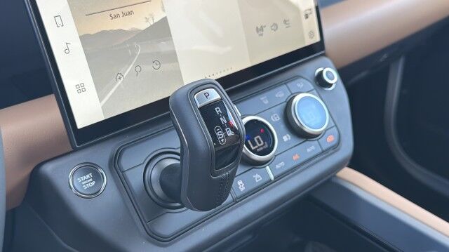2026 Land Rover Defender X-Dynamic SE San Juan TX 2026 Land Rover Defender X-Dynamic SE San Juan TX