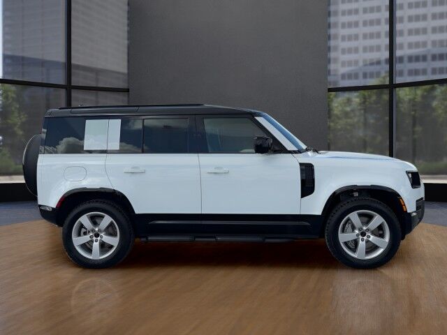 2026 Land Rover Defender X-Dynamic SE San Juan TX 2026 Land Rover Defender X-Dynamic SE San Juan TX