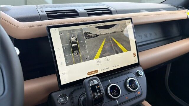 2026 Land Rover Defender X-Dynamic SE San Juan TX 2026 Land Rover Defender X-Dynamic SE San Juan TX