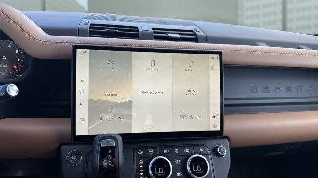 2026 Land Rover Defender X-Dynamic SE San Juan TX 2026 Land Rover Defender X-Dynamic SE San Juan TX