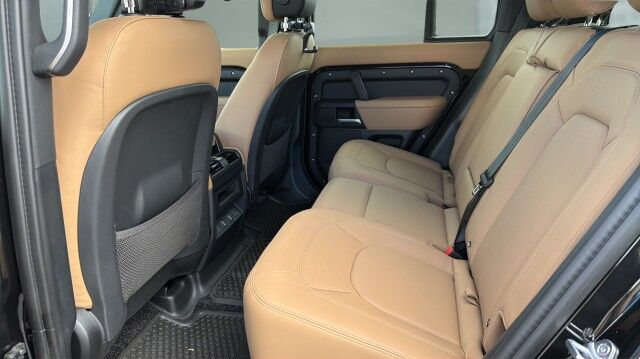 2026 Land Rover Defender X-Dynamic SE San Juan TX 2026 Land Rover Defender X-Dynamic SE San Juan TX