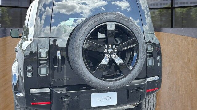 2026 Land Rover Defender X-Dynamic SE San Juan TX 2026 Land Rover Defender X-Dynamic SE San Juan TX